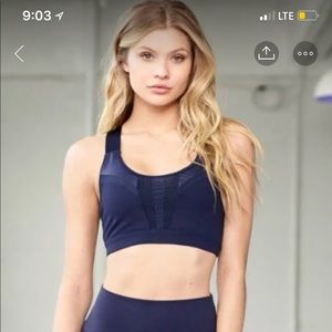 NWT Alo equalizer bra